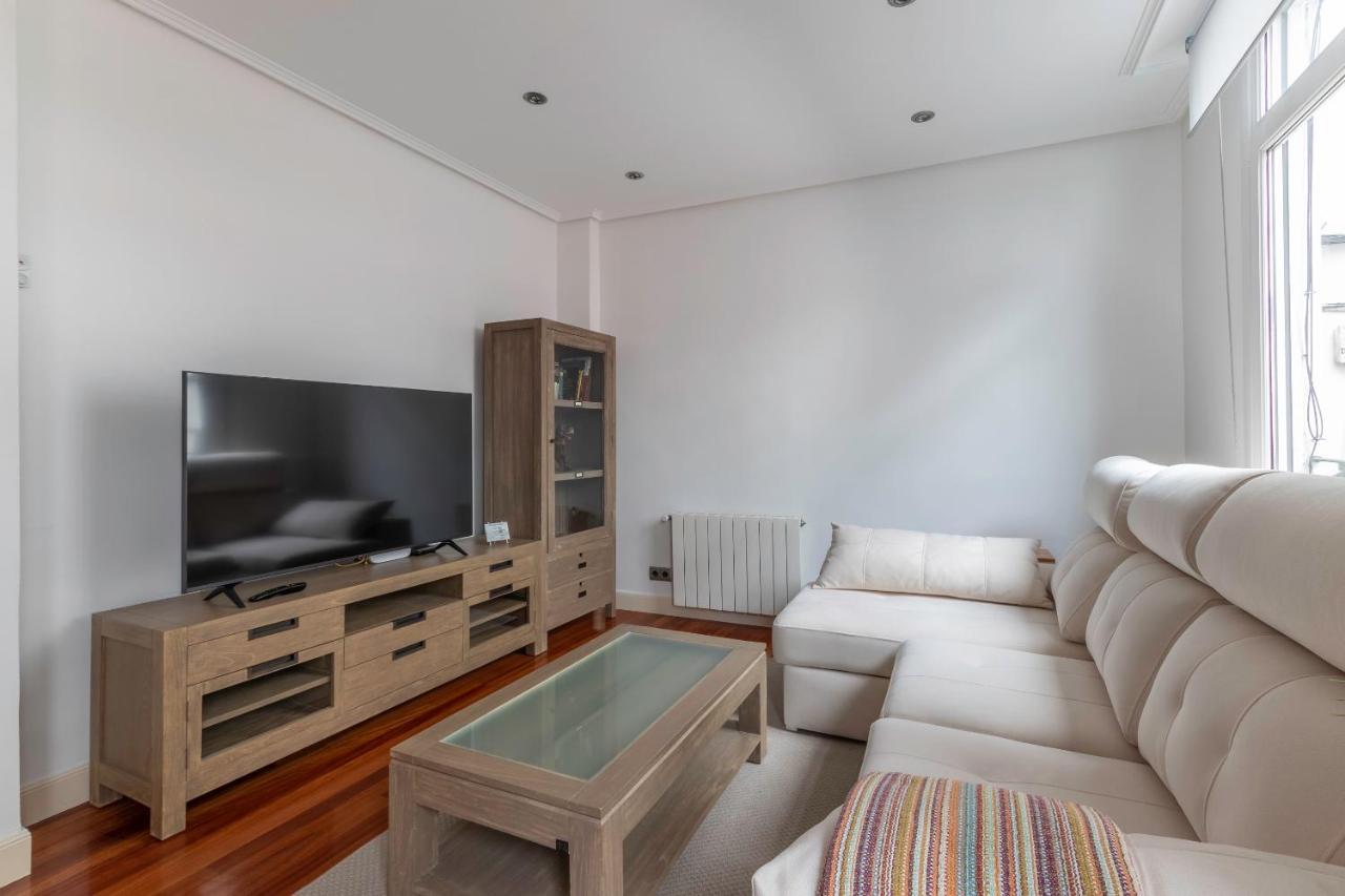Apartamento La Alameda De Indautxu Bilbao Zewnętrze zdjęcie