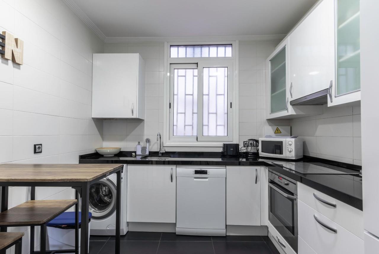 Apartamento La Alameda De Indautxu Bilbao Zewnętrze zdjęcie