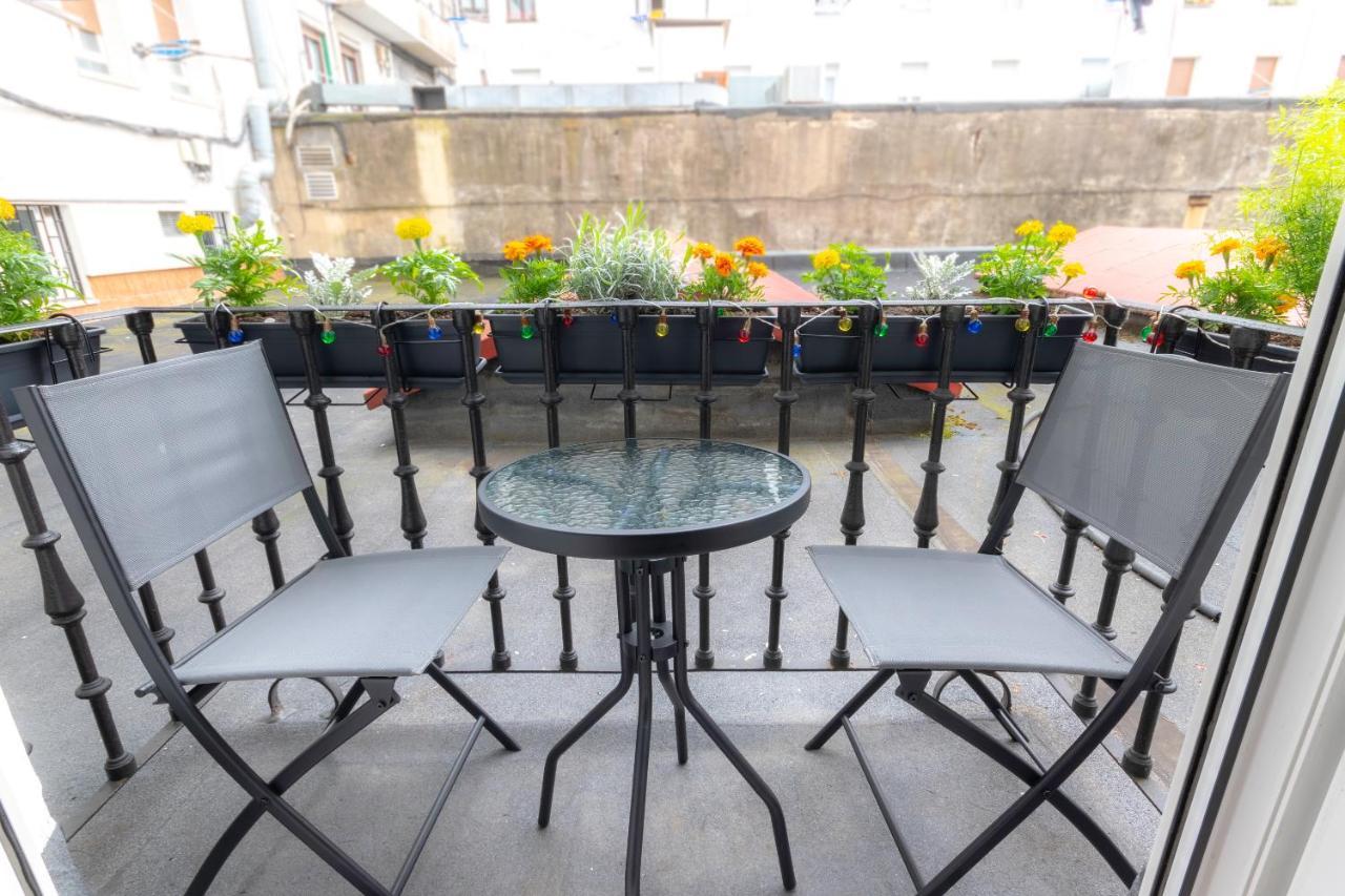 Apartamento La Alameda De Indautxu Bilbao Zewnętrze zdjęcie