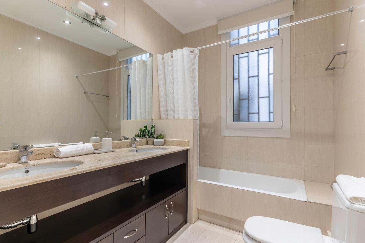 Apartamento La Alameda De Indautxu Bilbao Zewnętrze zdjęcie